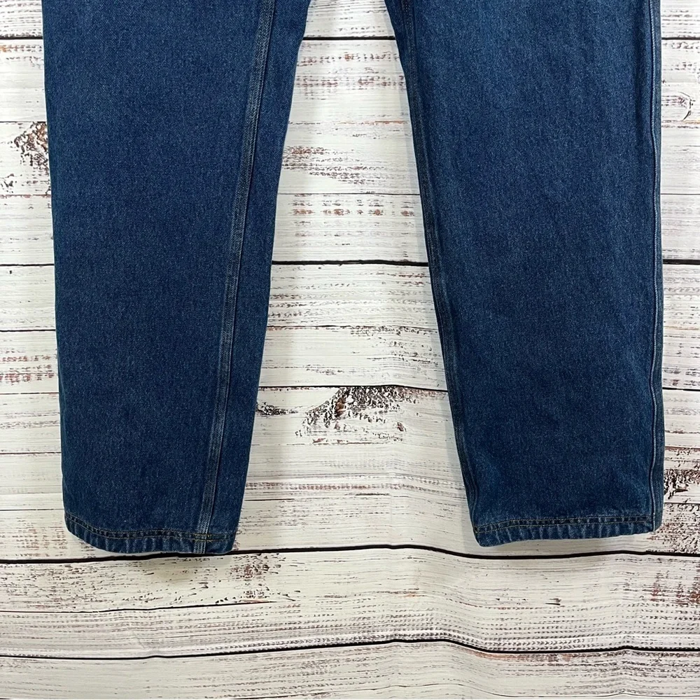 Duluth Relaxed Fit Medium Wash Straight Leg Jeans